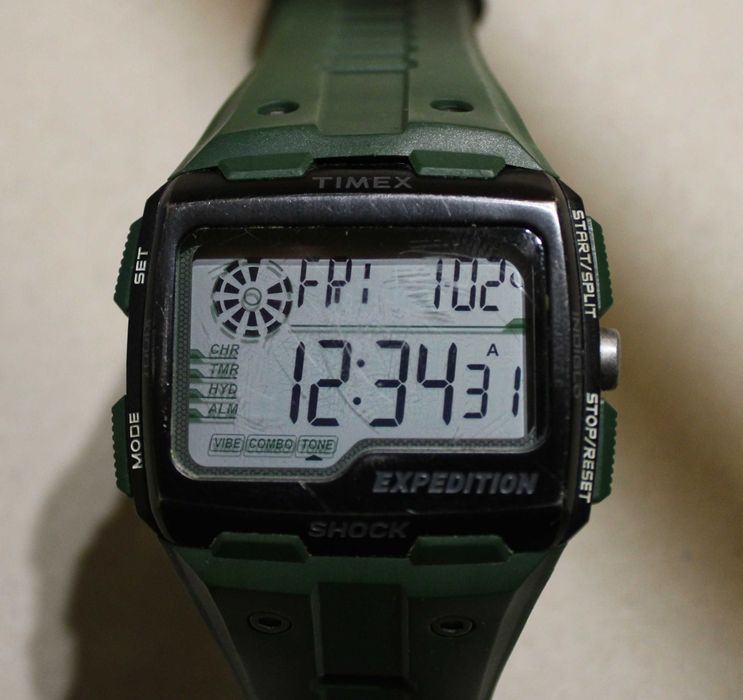 Zegarek Timex Expedition Grid Shock TW4B02600