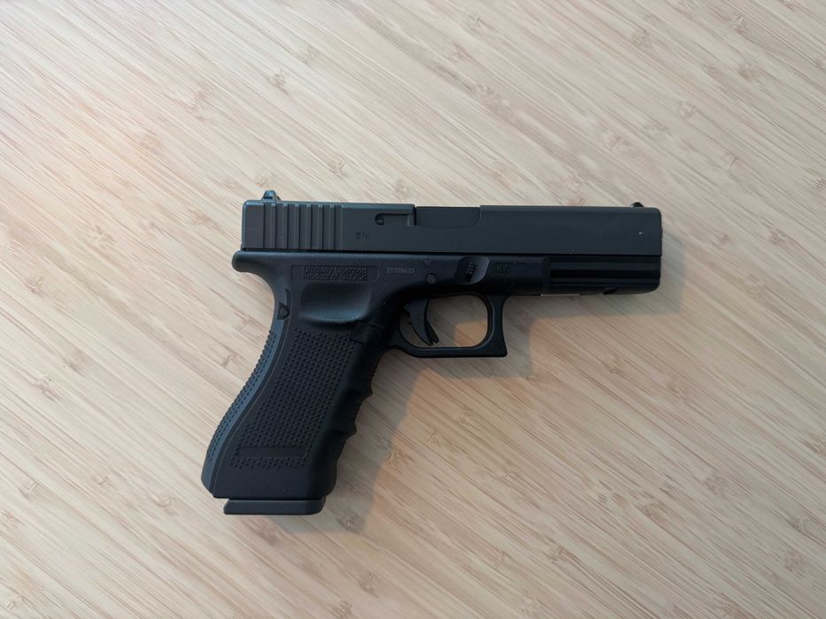 Pistola Pressão de AR (CO2) Umarex Glock 17 GEN4 + extras