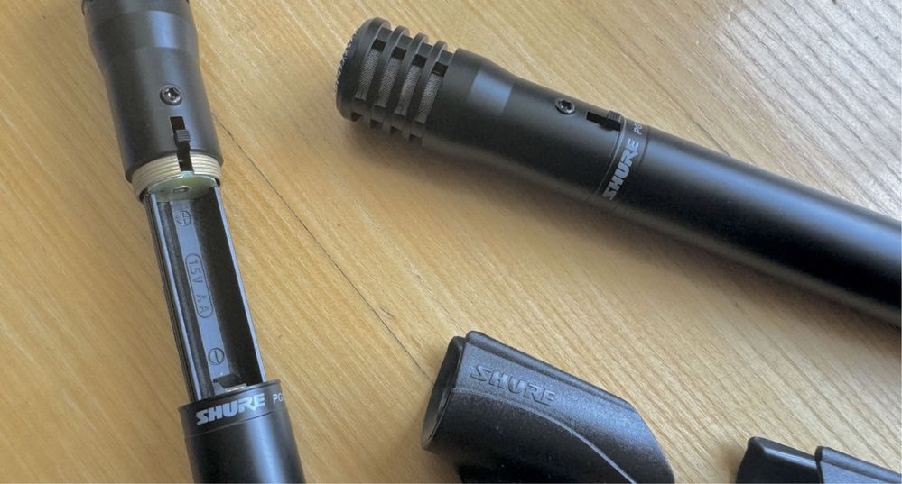 Нові мікрофони Shure PG81, запаковані повний комплект