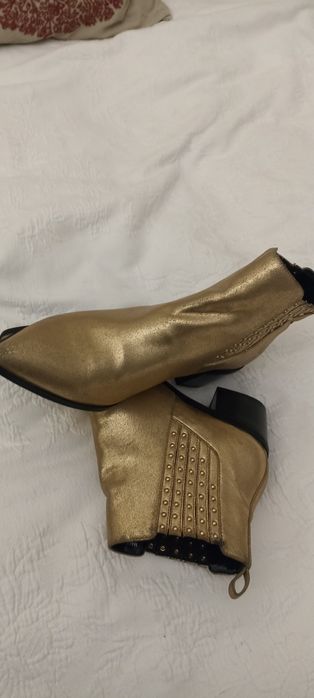 Козаки ботильони черевички полусапожки