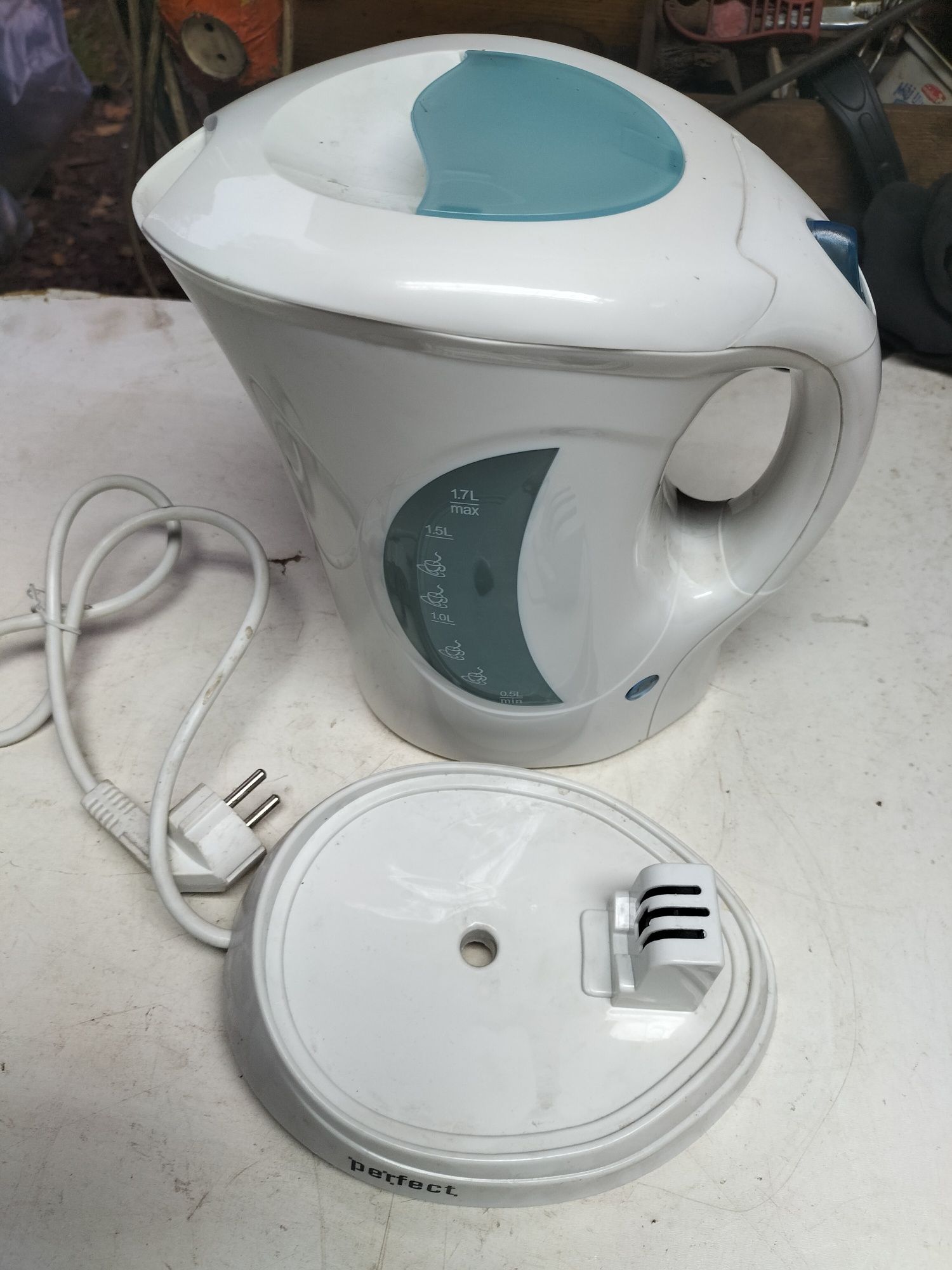 Czajnik elektryczny bezprzewodowy