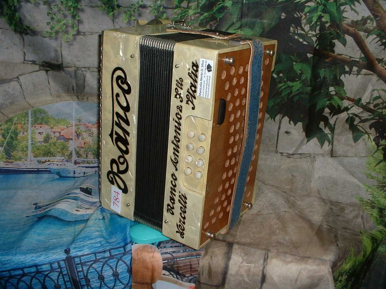 Concertina Ranco Avenda N . 784