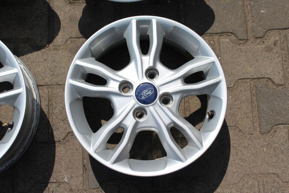 ORYG FORD FIESTA MK7 15cali 4x108 ET47,5 6J TPMS