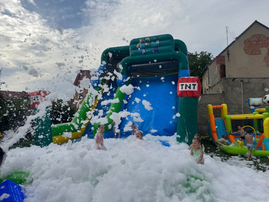 Wynajem byk rodeo , eliminator , dmuchance , piana party i inne