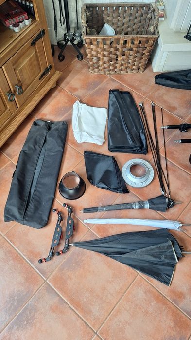 Kit Completo de Iluminação de Estúdio Walimex Pro VE-300