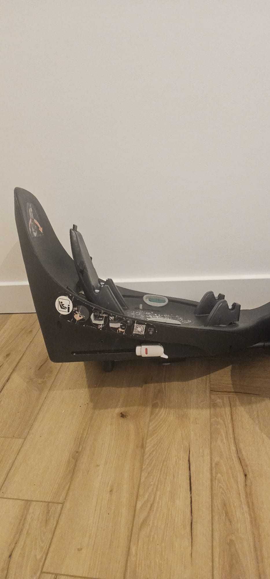 CYBEX Isofix - Base T - Ovo +  Sirona