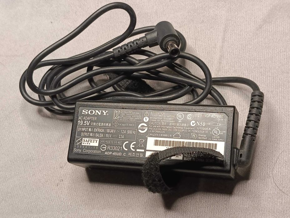 Блок живлення зарядне до ноутбука SONY 19.5V 2.3A (6.5×4.4mm)