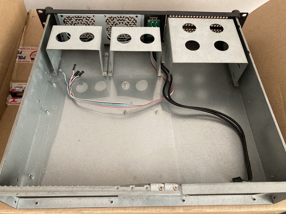 Obudowa rack pc netrack 2u 19 cali