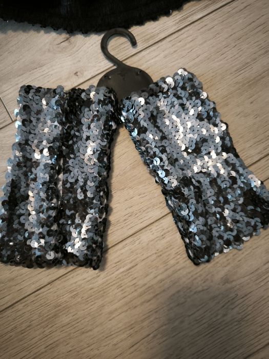 Czapka i rękawiczki damskie