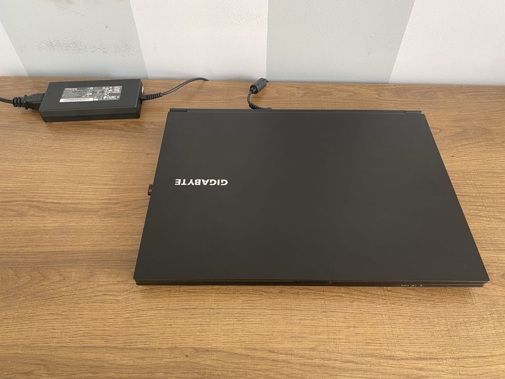 Laptop gamingowy Gigabyte G6 Intel Core i7 13th+ Rtx 4060
