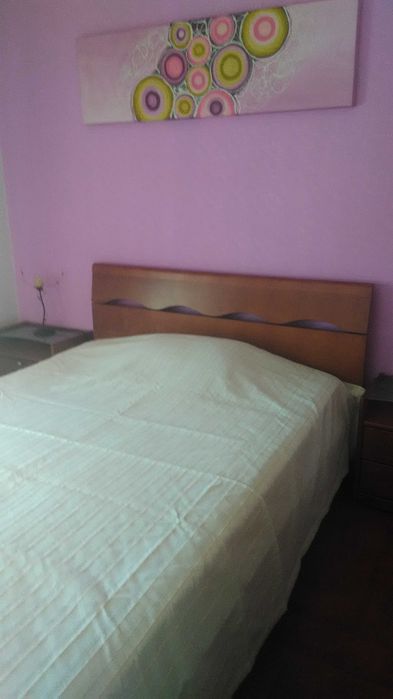 Quarto individual para arrendar a menina