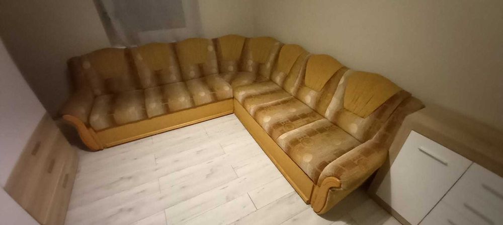 Kanapa narożnikowa - oddam za darmo - tylko do 12 grudnia