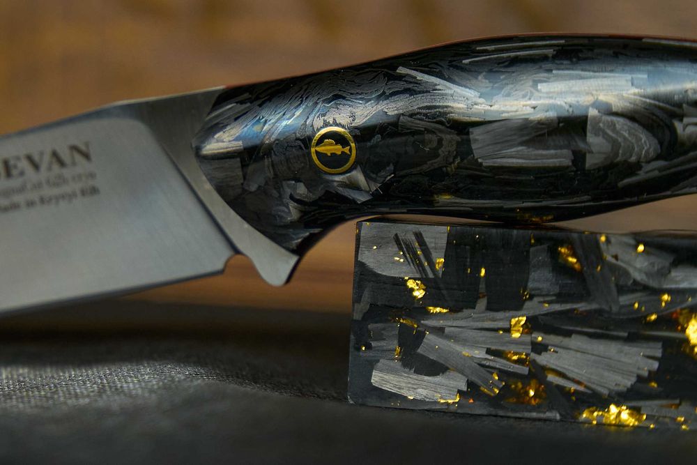 Ніж ручної роботи  із топової американської сталі CPM MagnaCut