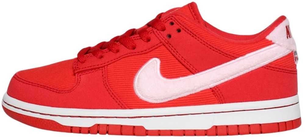 Buty Nike Dunk Low młodzieżowe Walentynkowe: różne rozmiary