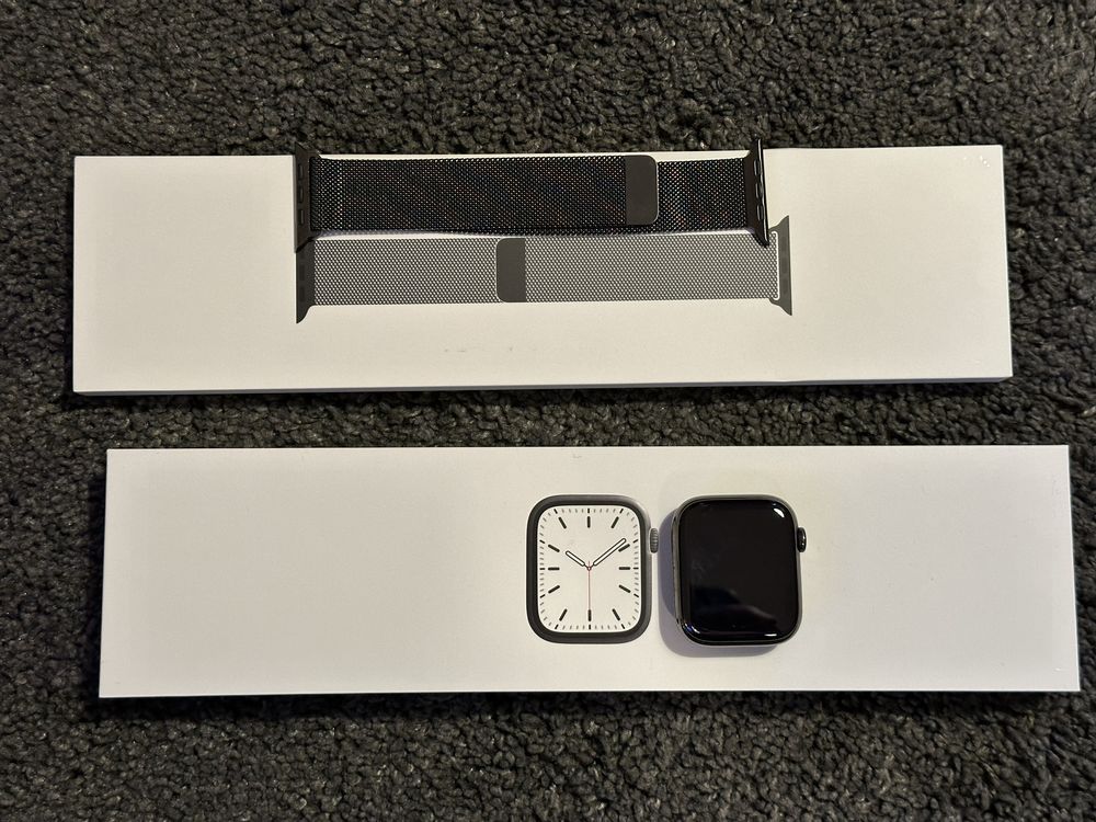 Apple Watch 7 45mm Stal Nierdzewna z branzoletą mediolańską grafitowy