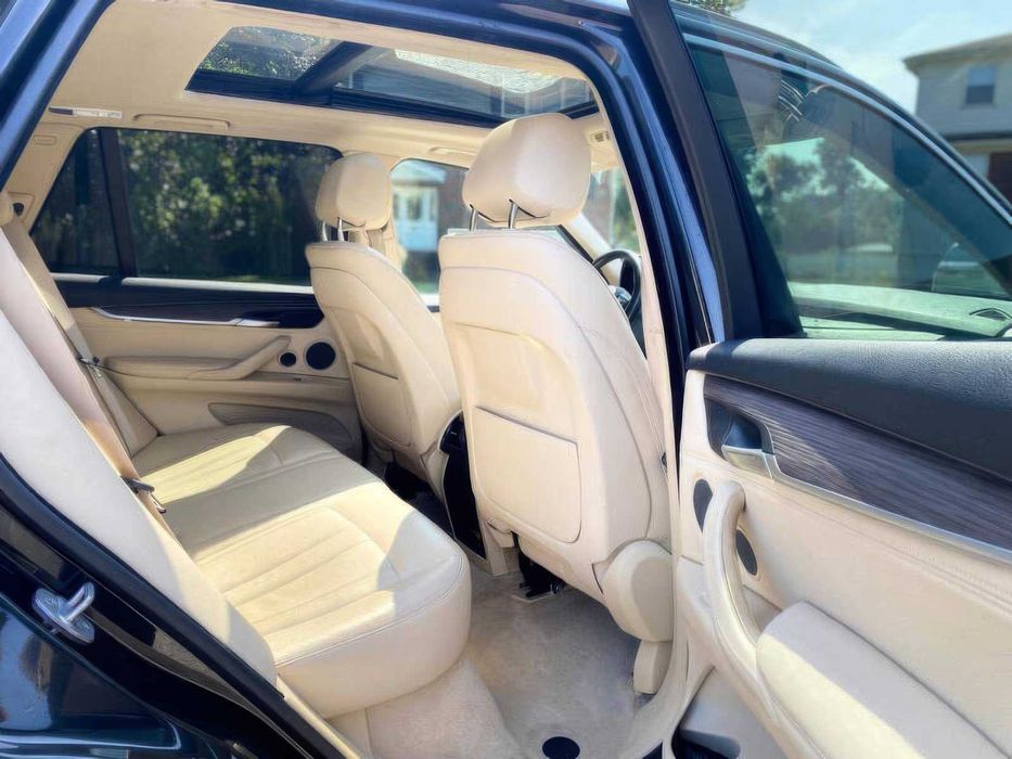 BMW X5 xDrive35i      2014