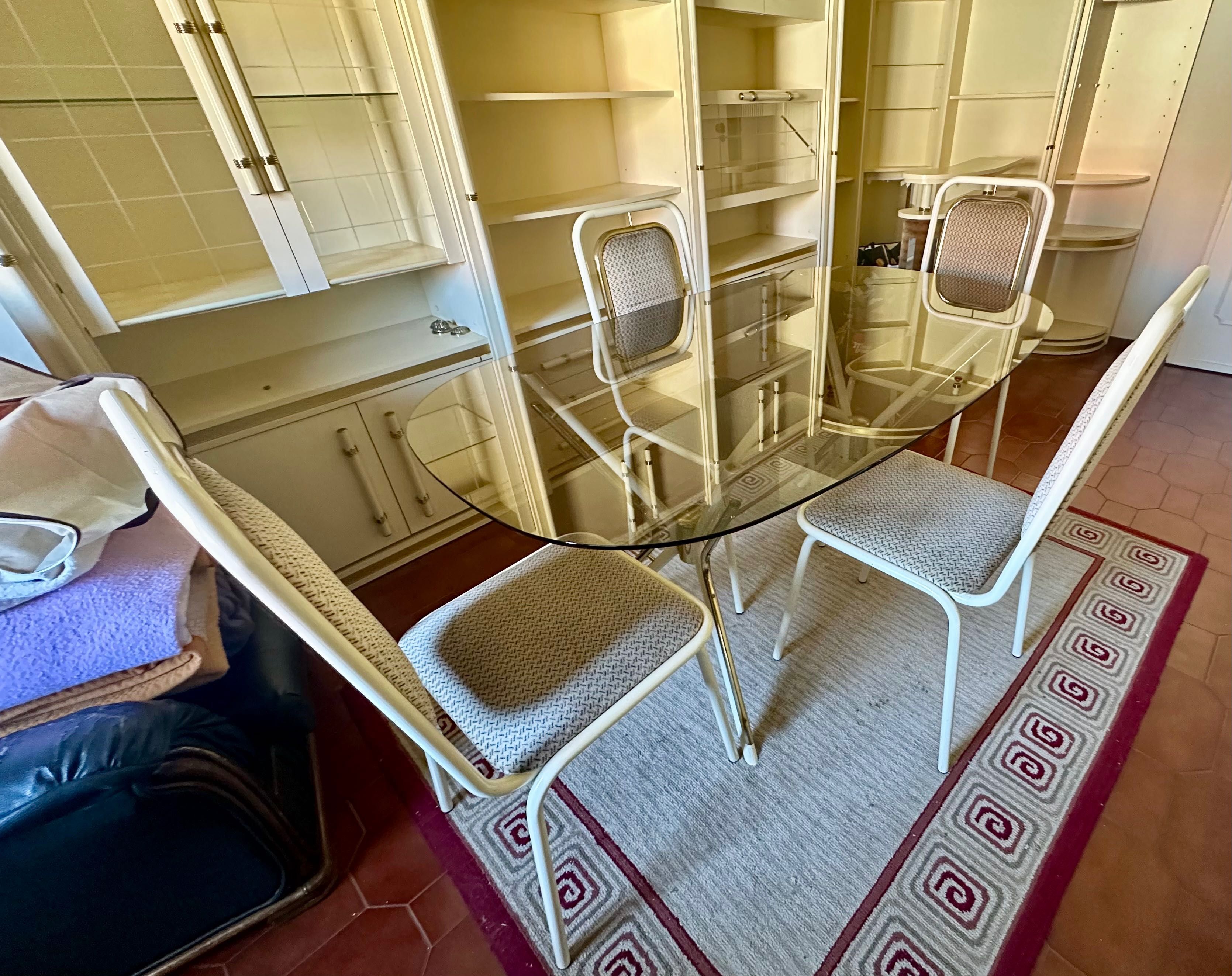 Recheio de Casa - Mobilias várias (cada peça 20€)