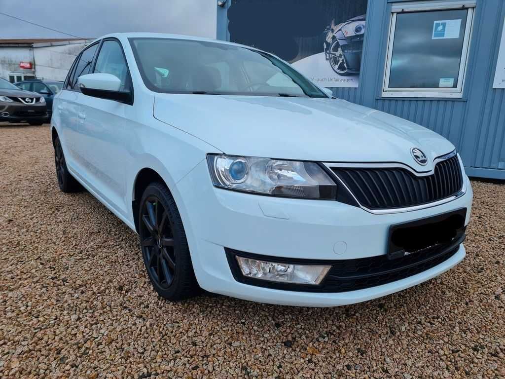 Бампер передній Skoda Rapid NH9 запчастини, разборка Шкода Рапід НХ9