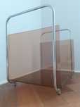 Gazetnik Hubsch Echo 46x31xh43cm szkło+metal