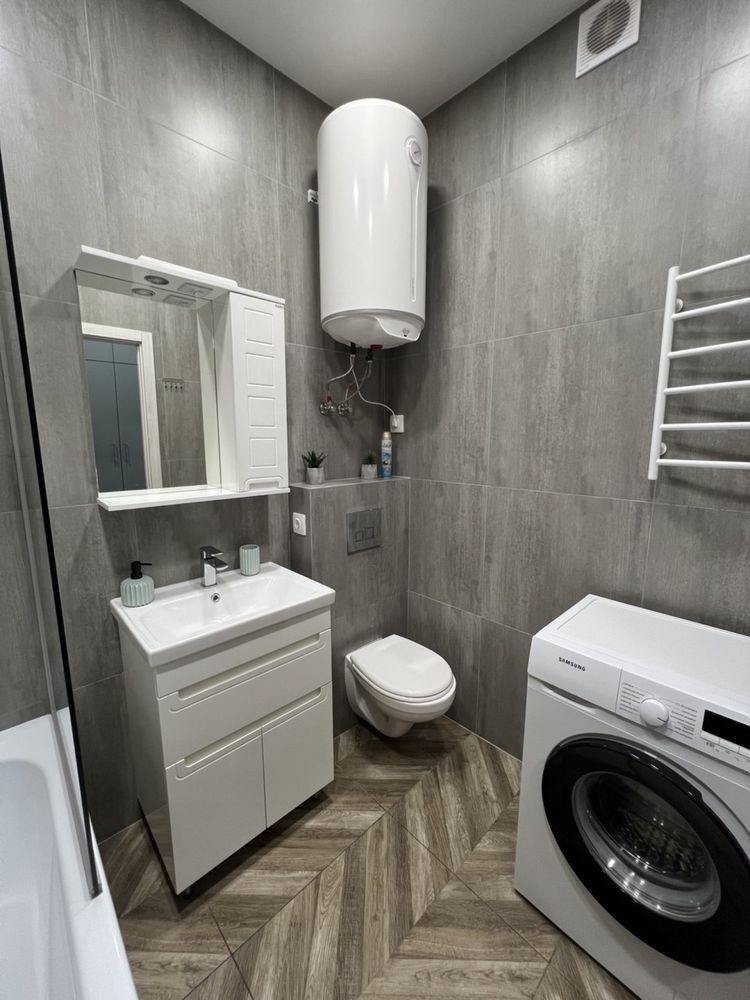 Продам 1 к квартиру, ЖК Метрополія, метро 3 хв, генератор