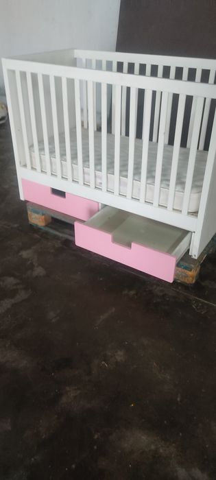Berço+cadeira para bebe