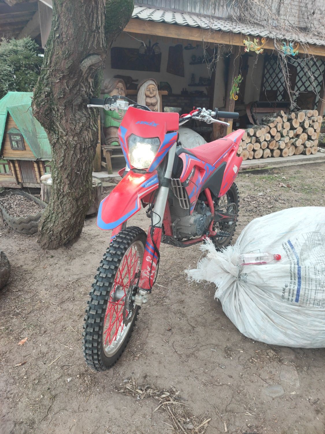 Asix 300 CC 70mth z 2024r