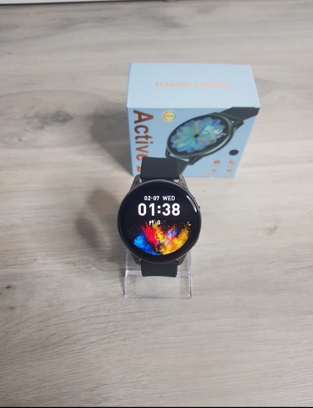 Czarny komplet nowy smartwatcha