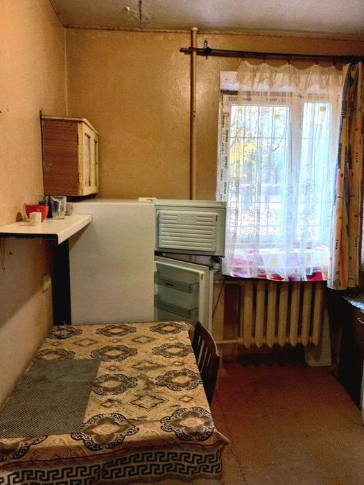 2 кімнатна біля парку