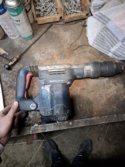 Młot udarowy Kujący BOSCH GSH 5 CE PROFESSIONAL sds Max Uszkodzony