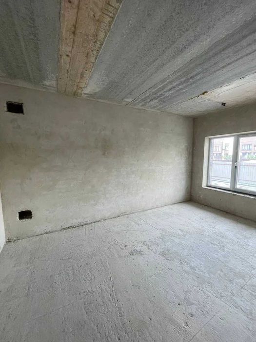 Продається ЗДАНИЙ будинок з ГАРАЖЕМ з виглядом на Вовчинецькі гори