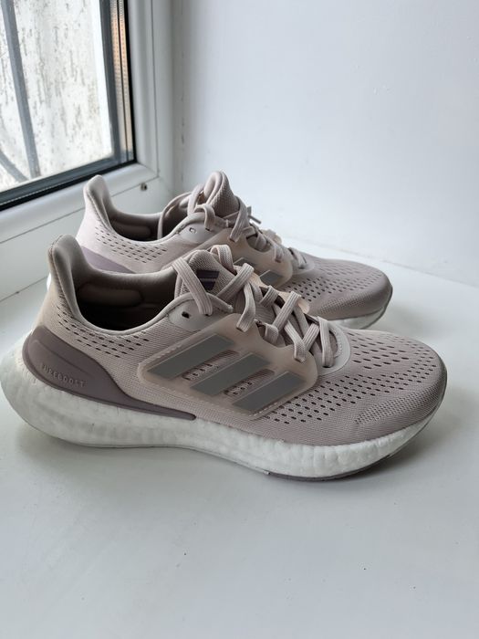 Кросівки adidas pureboost 23