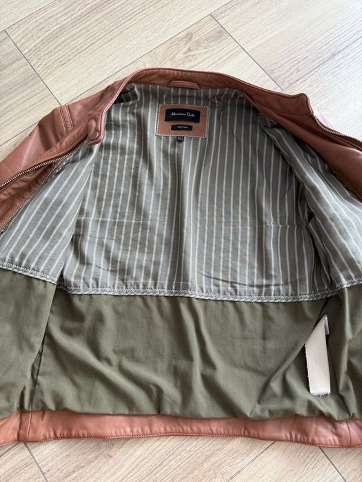Шкіряна куртка Massimo Dutti, розмір S
