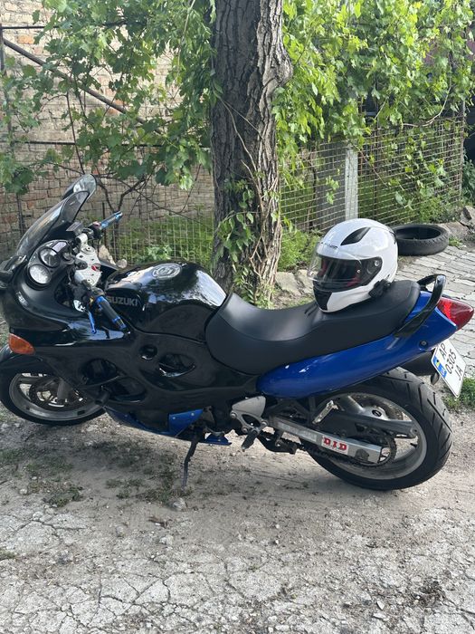 Продам мотоцикл gsx750f катана не дорого с доками