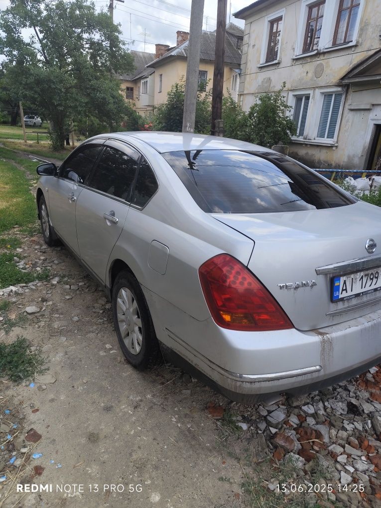 Продам Нисан Теана j31