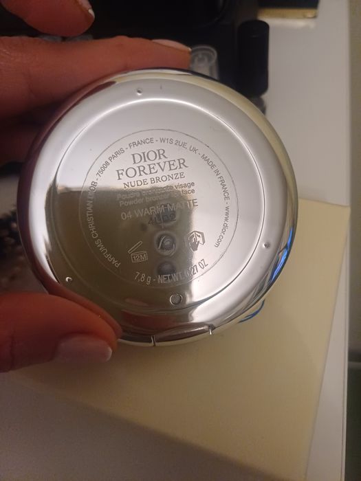 Dior forever bronzer  matowy  04