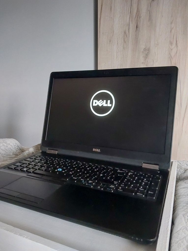 Laptop Dell Latitude e5570 i7