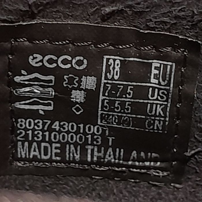 Кросівки Ecco розмір 38