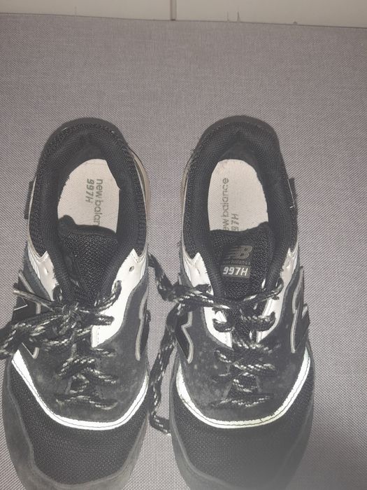 Sapatilhas NewBalance, tamanho 33