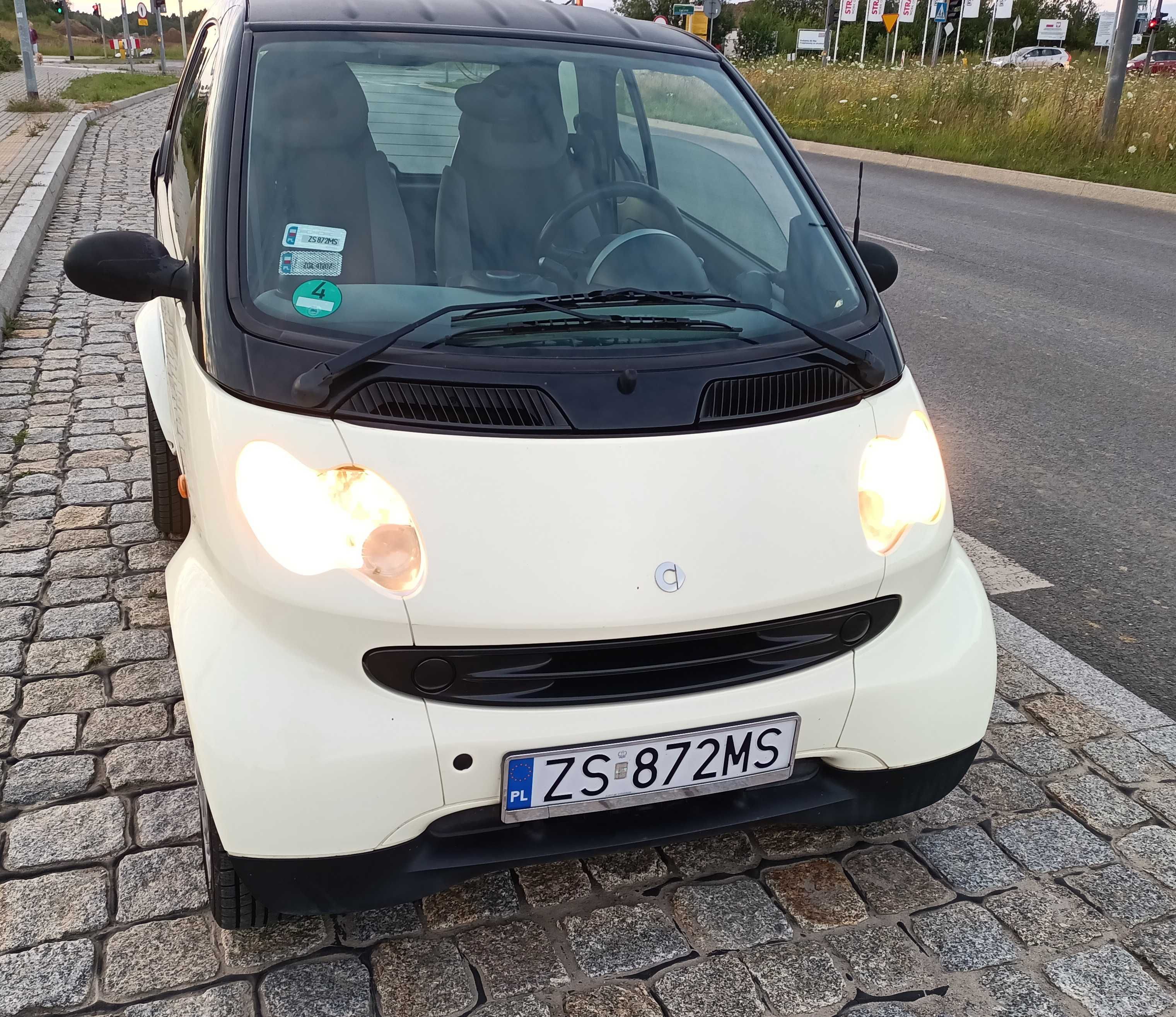 Smart fortwo 700