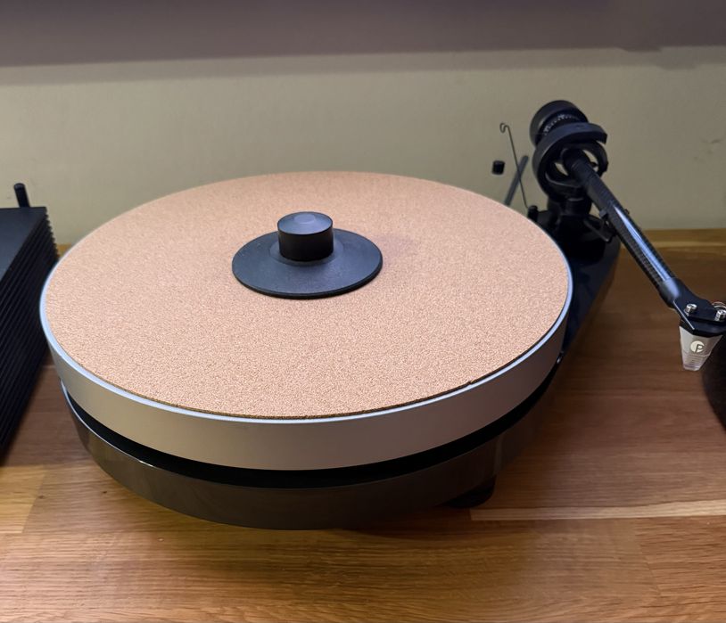 Gramofon Pro Ject RPM 5 z Pick It S2 MM