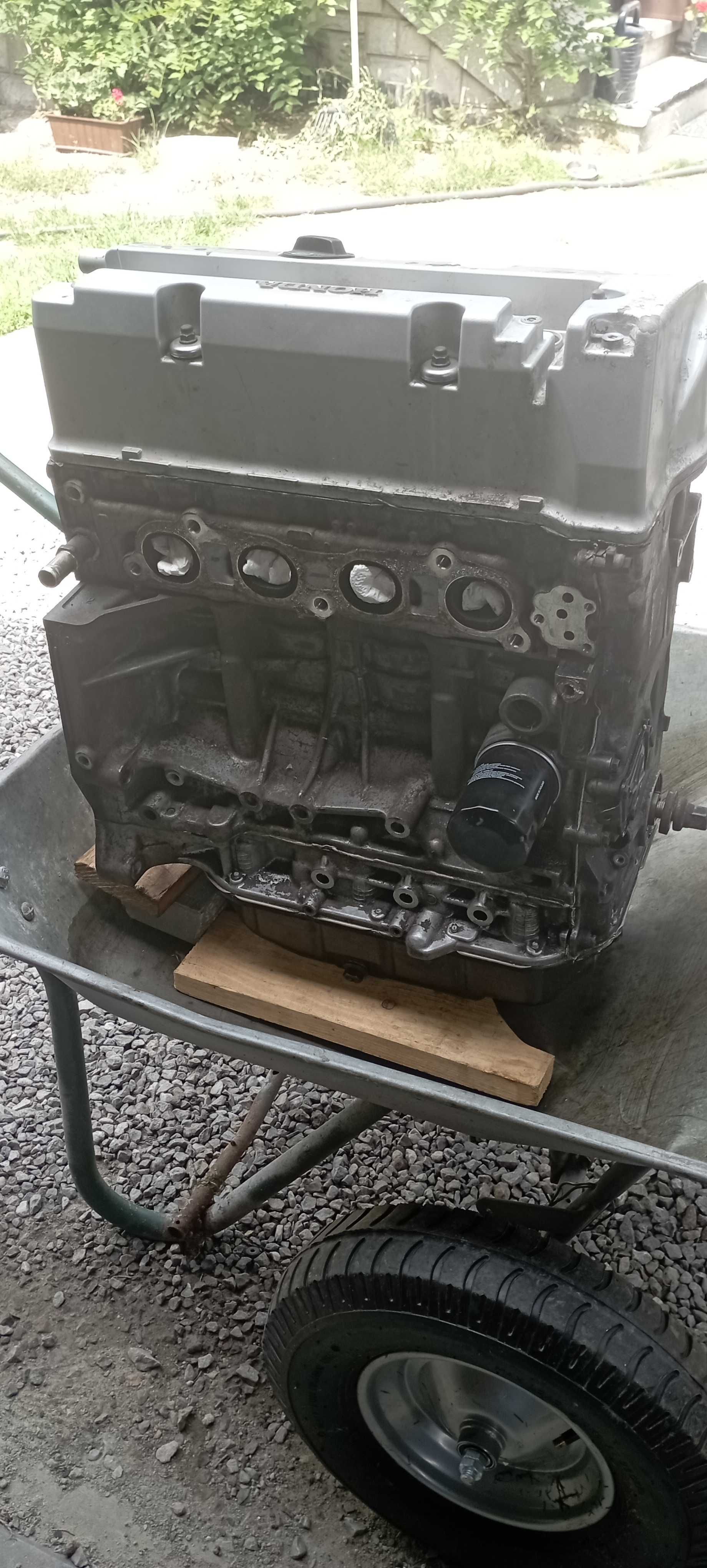 silnik słupek Honda crv II K20A4