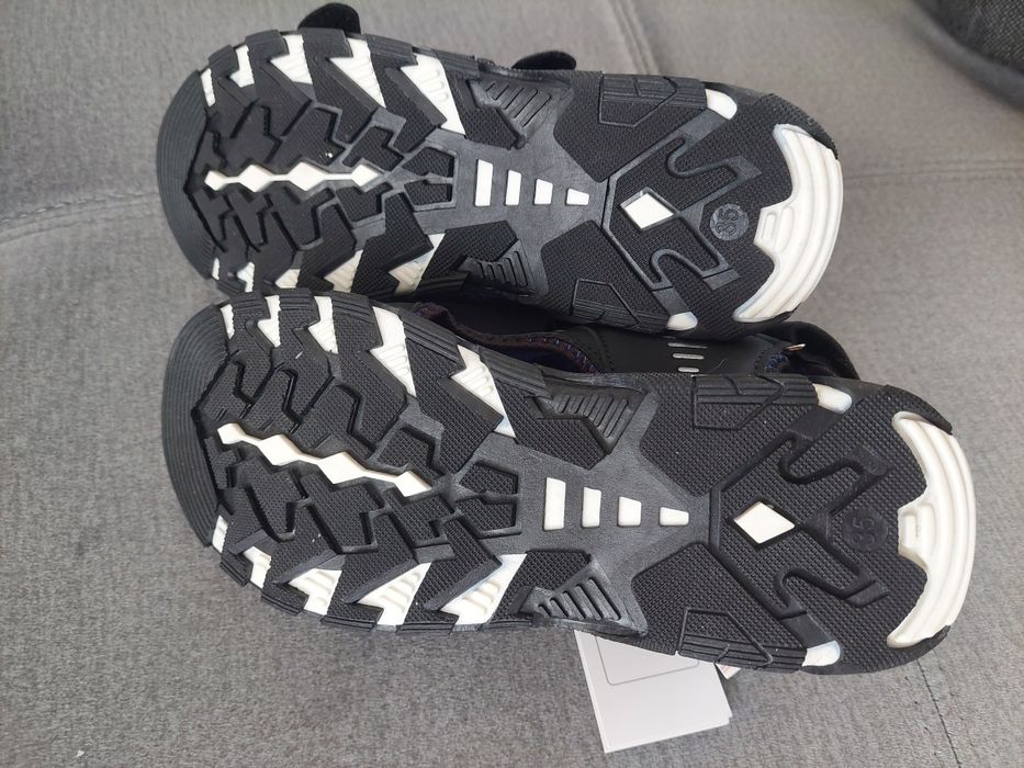 Sprzedam sandały chlopiece Cool Club rozmiar 35