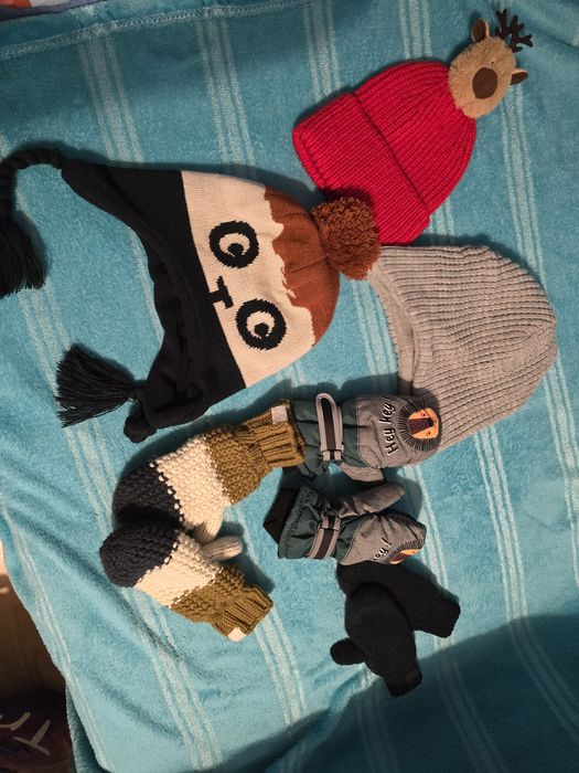 Czapki zimowe i na jesień