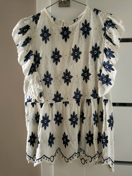 Bluzka włoska haftowana z granatem