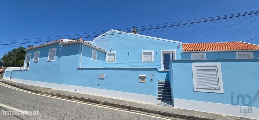 Casa de aldeia T3 em Maxial e Monte Redondo de 210,00 m2