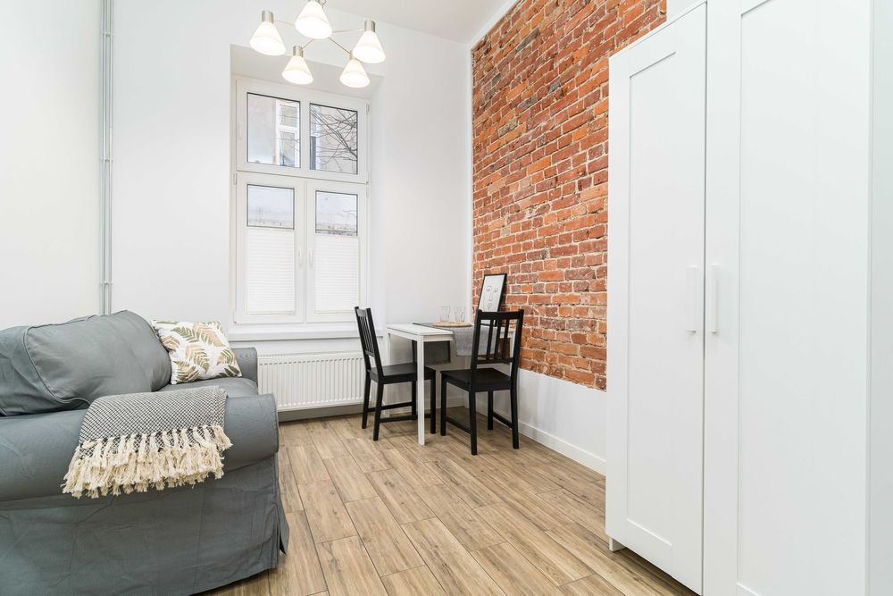 2 pokoje – Legionów 51, blisko Uniwersytetu Medycznego