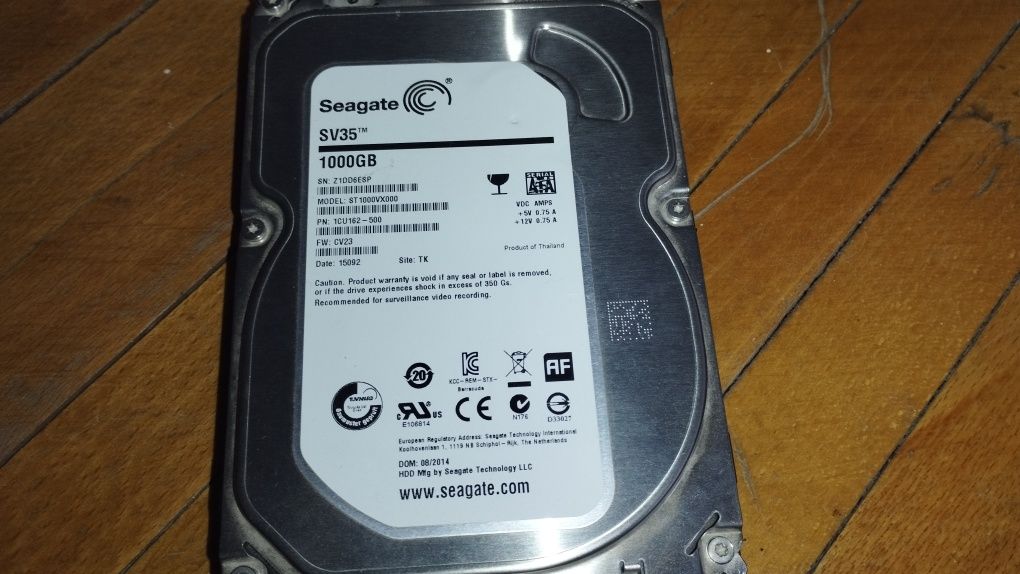 Жорсткий диск 1000 gb серверний SATA, швидкий