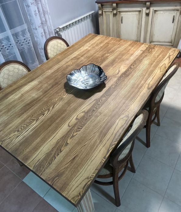 Zestaw mebli do salonu robionych ręcznie