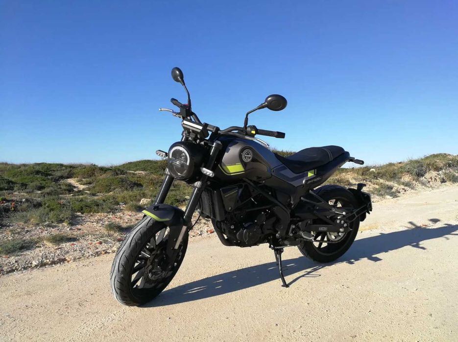 Benelli Leoncino 250