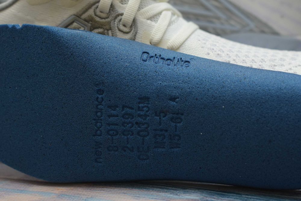 Оригінал! Жіночі бігові кросівки New Balance Fresh Foam X Vongo V5